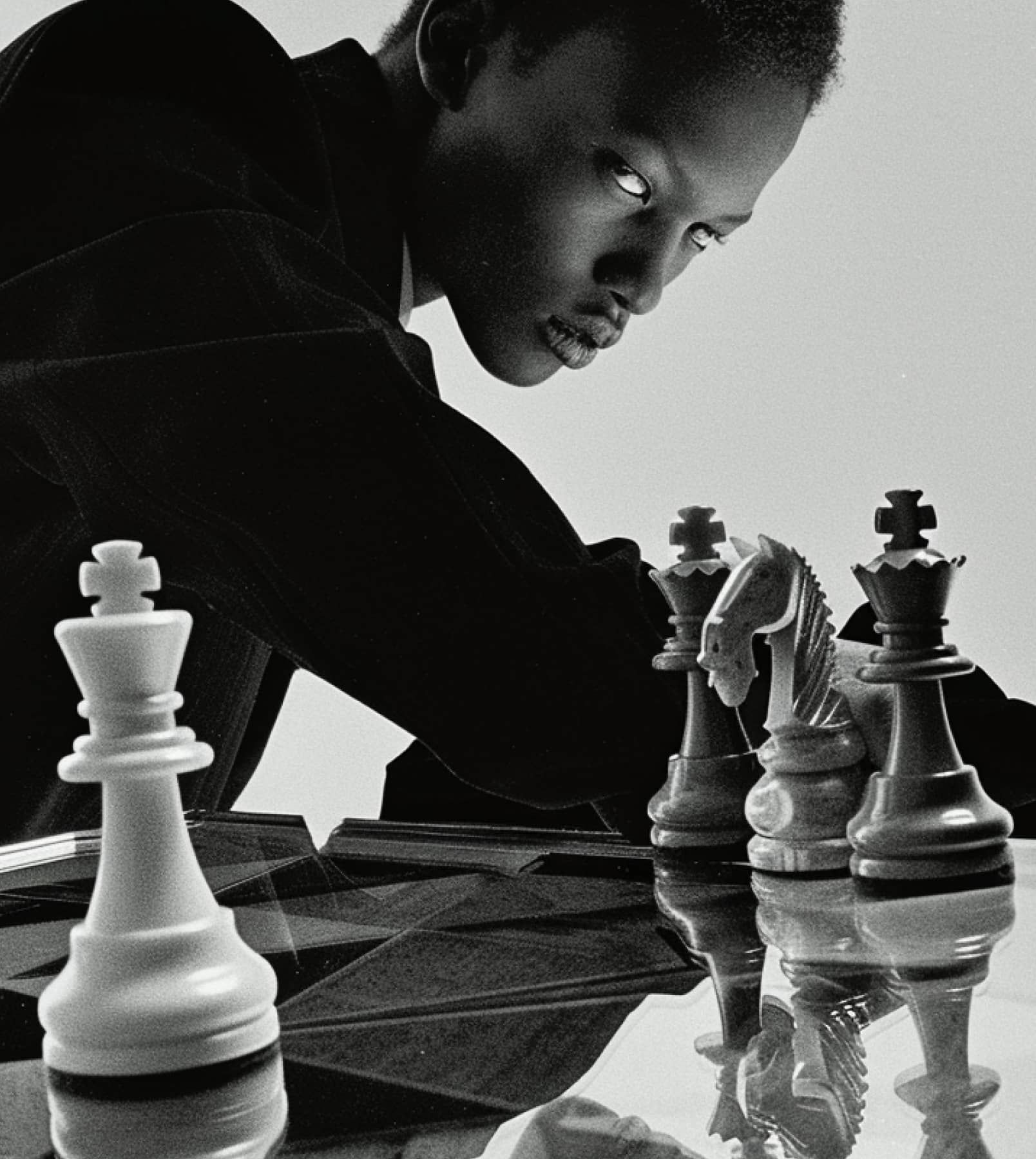 SoScale website person with chess